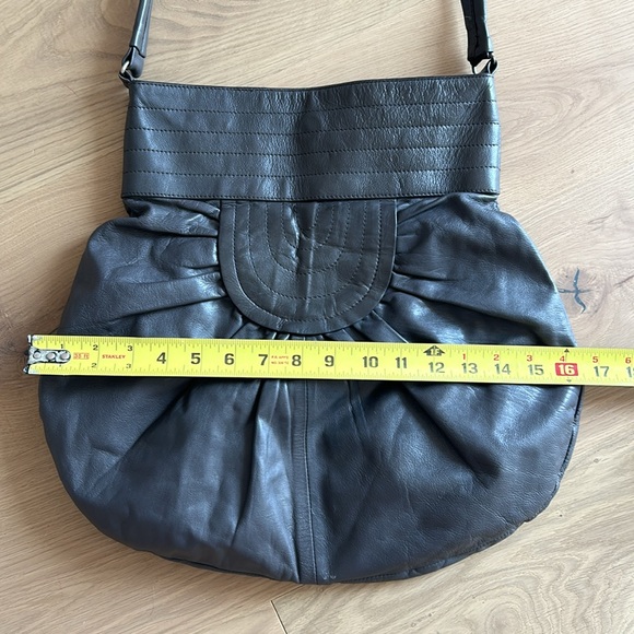 Grey leather purse by NAF NAF - Picture 9 of 10